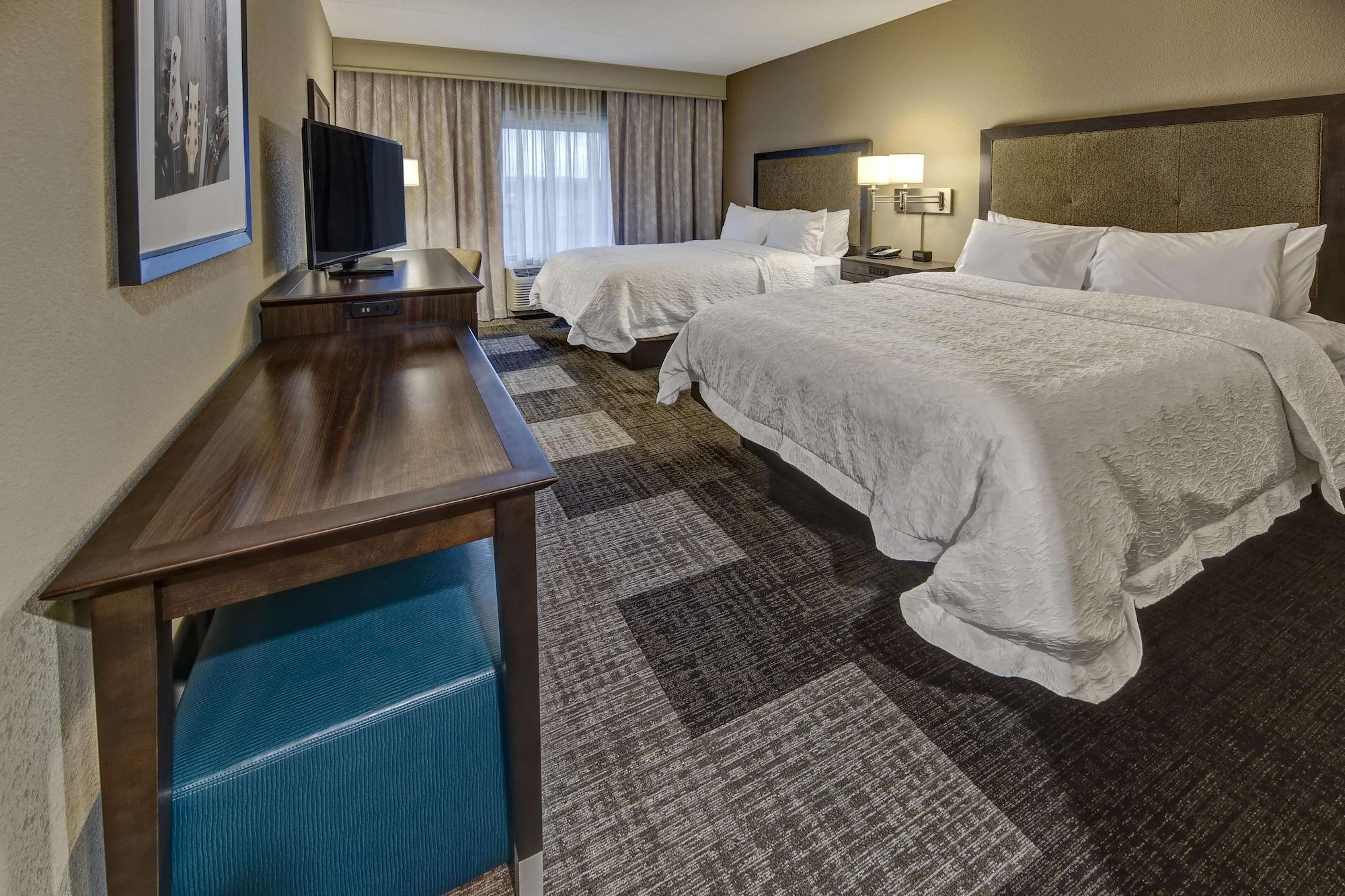 Hampton Inn & Suites By Hilton Nashville Hendersonville Tn Exterior photo